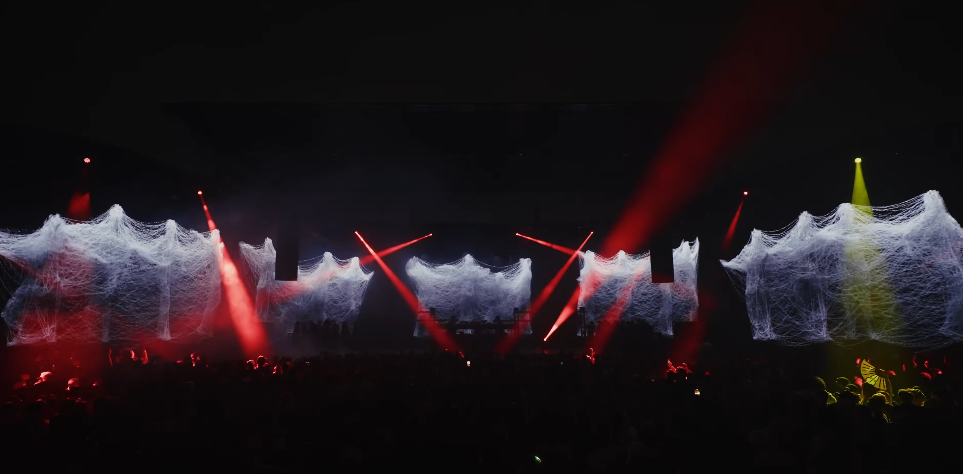 Nicole Moudaber Tour Visuals — project image 3